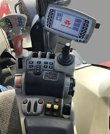 Massey-Ferguson-8737